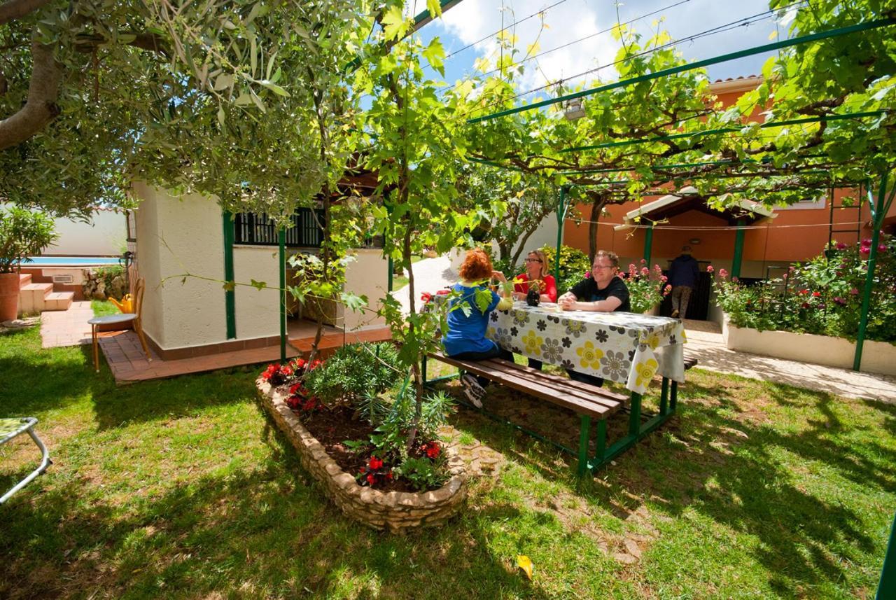 Guest House Bizjak Vinkuran Kültér fotó