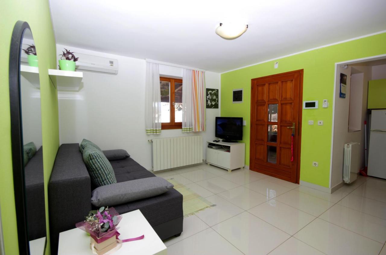 Guest House Bizjak Vinkuran Kültér fotó